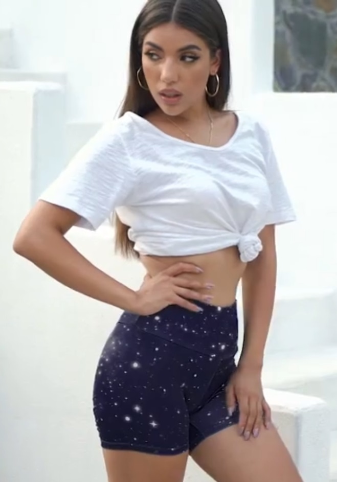 Privlačne in oprijete poletne kratke hlače LINA z visokim pasom - slika 5